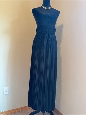Black Pleated Maxi Skirt with Waist Tie